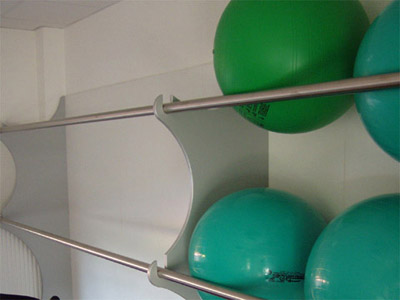 Ballregal fr Fitnesstudio